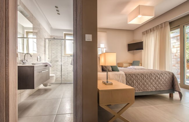 Artina Luxury Villa - Photo 16