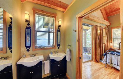 Lakefront property w/boat lift - Foto 14