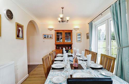 Helms House - Photo 5