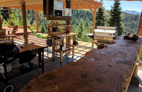 Rustic Mountain Retreat Perfect for Large Groups in Kingston, Idaho - Foto 24