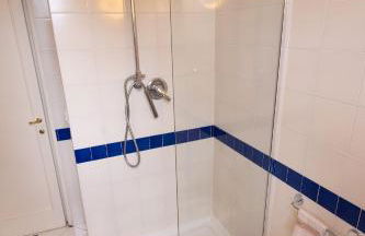 Glicine Appartamento in Villa a Tirrenia, eleganza e comfort a pochi passi dal mare - Foto 8