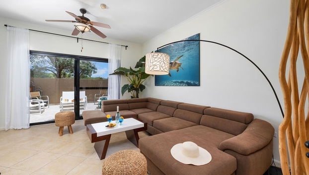 Upscale Gated Community Oasis Close to the Beach - Foto 2, Habitación