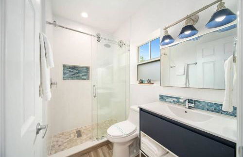 Vacay Vibes-2 Pools, Pickleball, Coffee Bar, 2 Jacuzzis, Food Truck - Foto 80