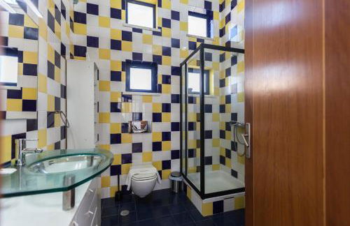 FLH Caparica Town House with Pool - Foto 21