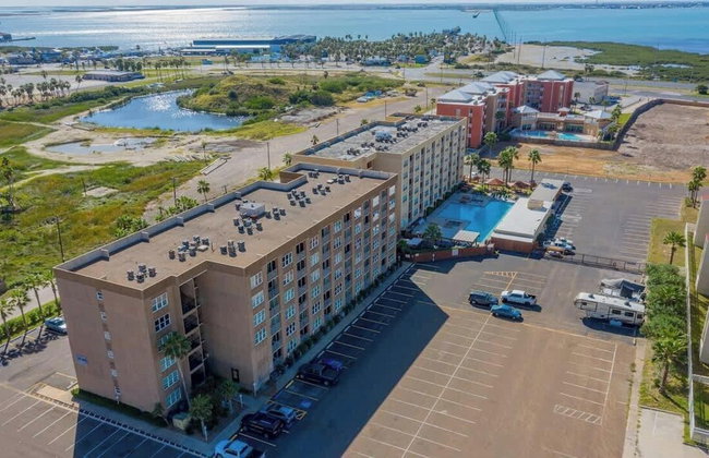 Luxe 1 Bedroom House with Pool - Gulfview II unit 410 - Photo 109