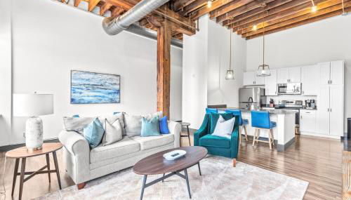 Brick & Bed Riverfront Lofts, PC 104 - Photo 3