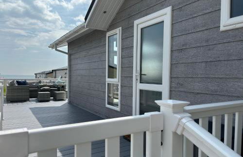 Lodge 9 Creek Caravan Park Ringstead - Photo 8