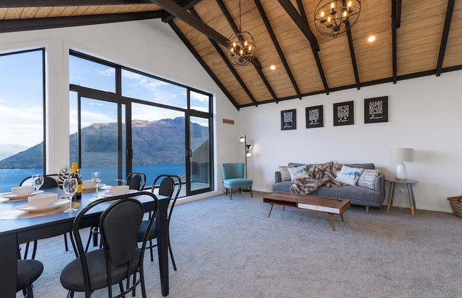 Modern, Plush & Picturesque - Brand New Townhouse - Foto 6