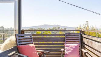 Serene & beautiful bohemian hilltop retreat - Foto 5