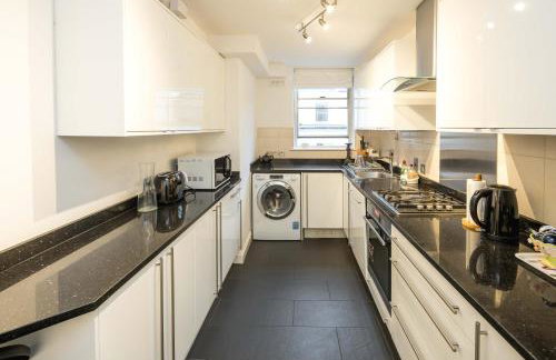 Hyde Park,3 min walk,Family home! 2 Bedrooms & 2 Bathrooms Apartment! Fantastic Location - Foto 19