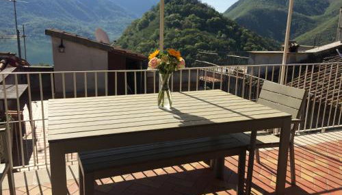 Attico con Terrazza panoramica - LAKEHOLIDAY IT - Foto 4