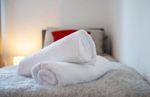 Spacious 3 Bed House, 5mins to HS2/ NEC/Airport. - Foto 16