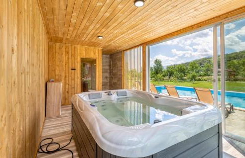 Nice Home In Gospic With Sauna - Photo 2