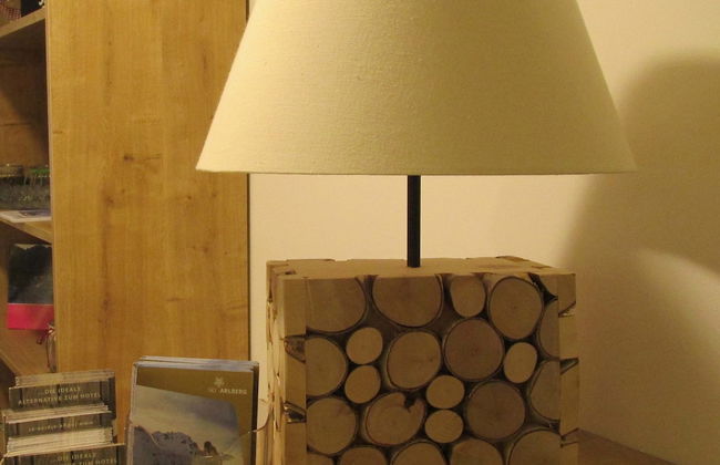 Alpine Lodge Klösterle am Arlberg - Photo 3