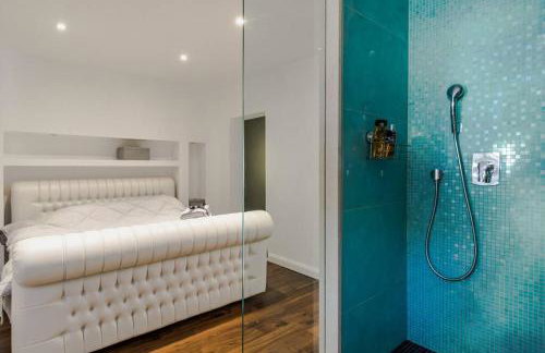 Luxury apartment Martinis with pool - Photo 17