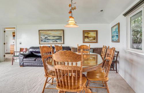 Cliffside Lighthouse Beach Home with Ocean View - Foto 9