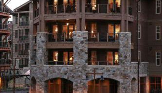 Catamount Lodge 201A by East West Hospitality - Photo 5