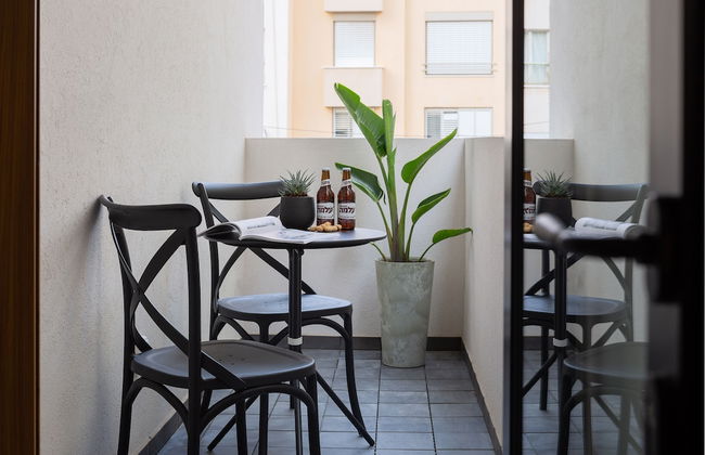 Mr. Louis - By TLV2GO - Photo 65