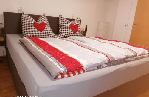 Alpenstyle Ferienwohnung mit Südbalkon in Geisteier's Hüs - Foto 7