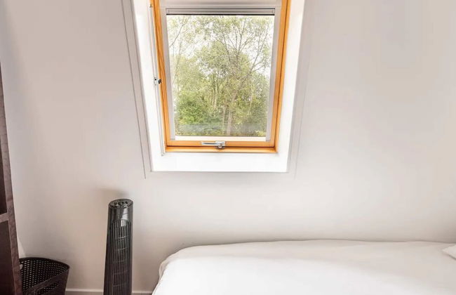 Charming Holiday Home in Poortugaal With Garden - Foto 8