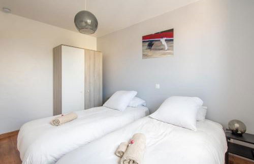 GuestHouse La Costière - logements indépendants - espace piscine jacuzzi - Foto 17