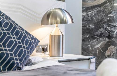 Luxury City Apartment, Walk to O2 Academy & Bullring, Sleeps 4 - Foto 36