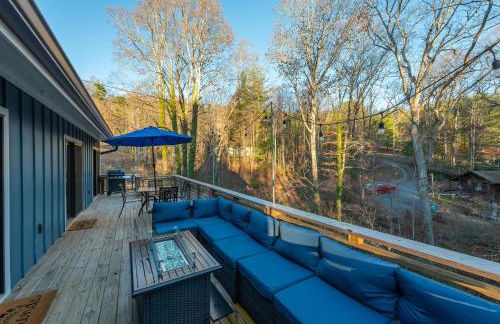 Spacious 4BR Mountain Retreat for 16 in Fairview - Foto 37