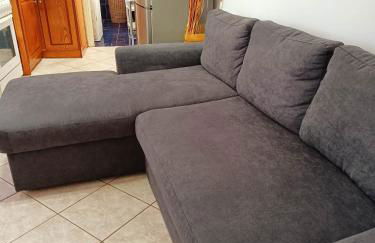 Detached house with a lovely yard 5' walk from Metro Station Agios Dimitrios and METRO MALL - Foto 8