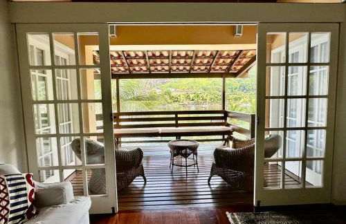 Vista dos sonhos na beira do mar de Angra com pier - Foto 27