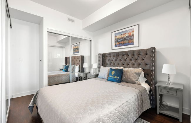 Maple Leaf Square - Photo 57