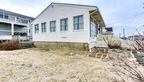 Beachfront Lavallette Home - 2 Mi to Casino Pier! - Foto 3