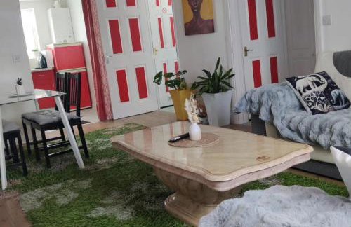 Apartment - Sleeps 5 - Parking - Station Close - Foto 21