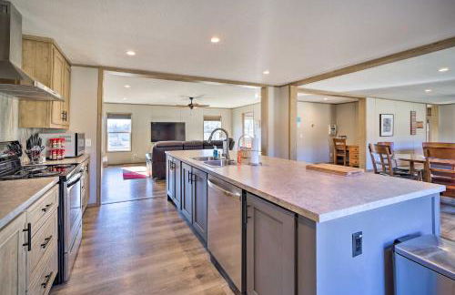 Close to Marinas Bernice Home with Large Yard - Foto 11