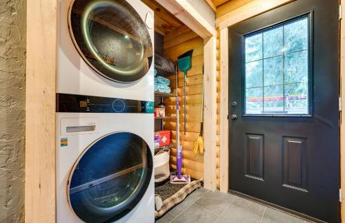 Spacious Packwood Cabin with Hot Tub - Near River - Foto 31