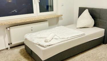 Business Apartment Pattensen- Ideal für Messe, Urlaub - 4 Zimmer Wohnung - Foto 2