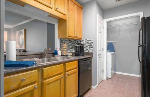 Chic Condo Retreat Private Bliss n Birmingham - Foto 19