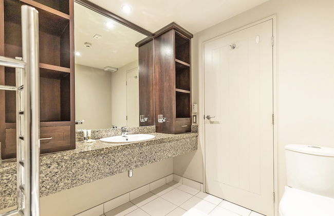 Alpine Village - 2 Bedroom Executive Apartment - Foto 12