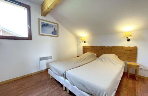 Chalet lumineux 3 pièces, 4 pers, proche remontées et pistes, balcon, parking, wifi gratuit - FR-1-525-270 - Photo 3