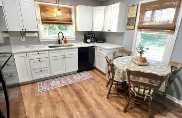 3 Bedroom - Boho By the Star - Cozy Home Close to Downtown Roanoke - Foto 15