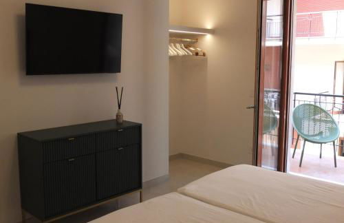 F&M House - Photo 10