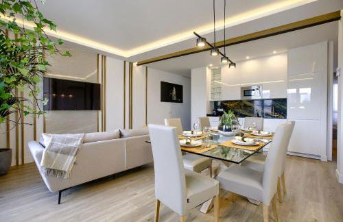 El Cielo: Lujoso Ático en Madrid Centro - Photo 1