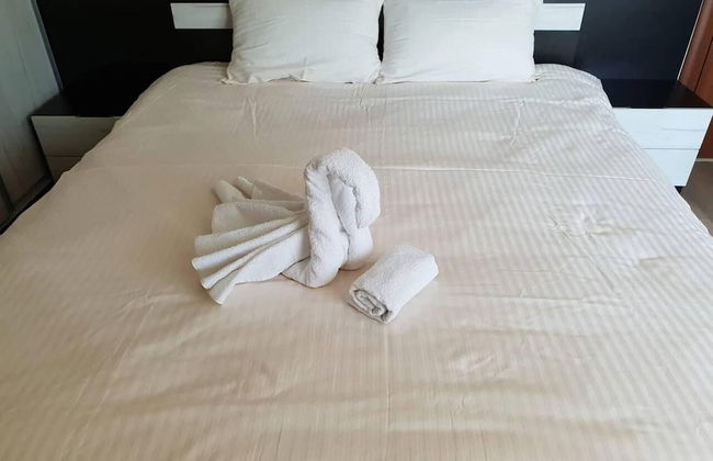 2-bed - Sleeps 4 - w Parking - Foto 4