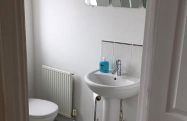 Beach Break Aberavon Holiday Home by the Sea - Photo 19