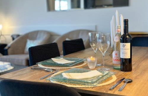 Beautiful renovated luxury apartment terrace parking - Photo 28