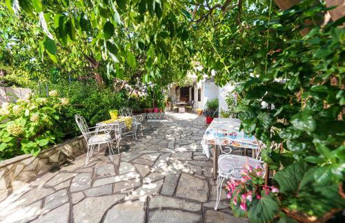 Kouvlaki Effie's Place in Afissos - Foto 26