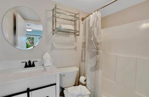 Sunset Corner - Beach View & Heated Pool! - Foto 8