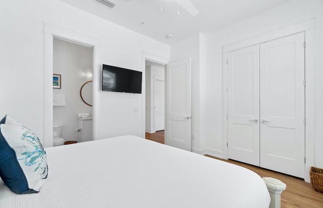 Beach House - Elevated Escape by PHG - Photo 14