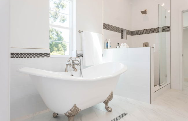 Ince by Avantstay 100 Meters to Amazon Studios - Photo 35