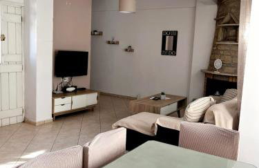 "Villa Kanavos" apts - Photo 40