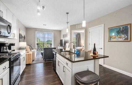 City View Designer Elevator Covered Parking - Foto 11